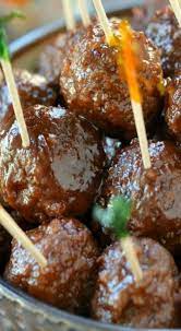 Revealing The Gender Of Your Unborn Child Or Children Will Be A Special Event With These Slow Cooker Cocktail Baby Shower Menu Slow Cooker Cocktail Meatballs