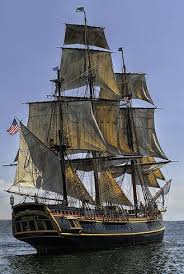 Hurricane Sandy Sinks Ship Oct 29 2012 Hms Bounty Launched In 1960 The Full Rigged Ship Hms Bounty Was A Holly Old Sailing Ships Tall Ships Sailing Ships