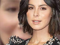 Auf ein veröffentlichtes bild reagiert sie nun begeistert. Lena Meyer Landrut Das Baby Ist Da Sie Ist Zum 1 Mal Mama Geworden Bunte De