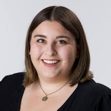 Jessica Heim's Instagram, Twitter & Facebook