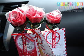 Flowers for teachers on valentine's day. Quick And Easy Valentine S Day Gift For Teachers And Free Printable Gift Tags A Simple Life And Everything Nice