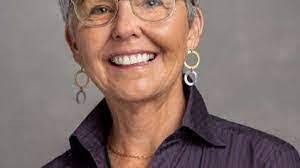 Amanda Puett's Instagram, Twitter & Facebook