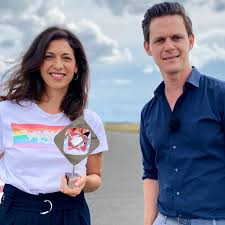 Natalie amiri studierte orientalistik und iranistik an der universität bamberg, in teheran und in damaskus. Nadia Kailouli Nkailouli ØªÙˆÙŠØªØ±