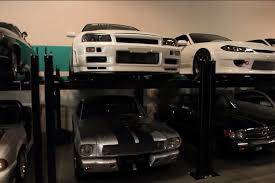 Полное имя — пол уильям уокер iv (paul william walker iv). Paul Walker Diebstahl Von Sieben Autos Am Tag Nach Dem Unfall