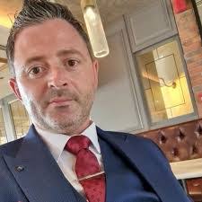 Adrian Healy's Instagram, Twitter & Facebook