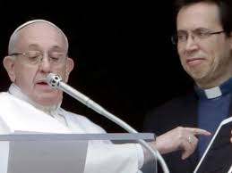 Swiss Guard, the centuries-old protector of the Vatican, innovates with  3D-printed helmets