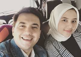 Gary iskak dan istri rencanakan tambah anak. Sahrul Gunawan Undang Mantan Istri Ke Acara Pernikahannya Di Aceh