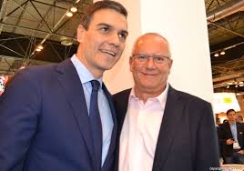 Depuis 1968, signes grimalt importe et exporte une bonne offre d'articles cadeaux et décoration, de qualité et à bon prix, pur les distribuer dans des magasins en espagne et dans autres pays du monde. Vicent Grimalt Und Pedro Sanchez Denia Com