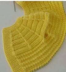 Orgu Yakadan Orulen Sari Bebek Yelek Modelleri Nazarca Com Orgu Bebek Yelek Baby Knitting Patterns