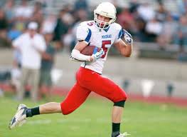 Madras football beats Sisters