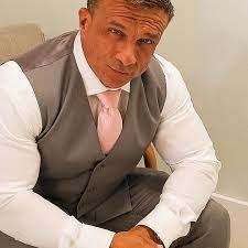 Silvio Tellez's Instagram, Twitter & Facebook