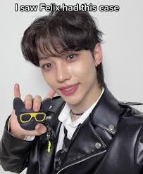 Stray Kids Felix AirPods Case Review