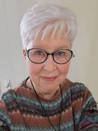 Hairstyle for women over 60