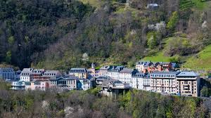 Visita Chevigny-Saint-Sauveur: El mejor viaje a Chevigny-Saint-Sauveur, Occitania, del 2023| Turismo con Expedia