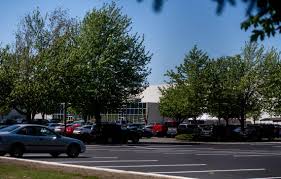 2nd covid 19 outbreak at puyallup grocery distribution hub tacoma news tribune 2nd covid 19 outbreak at puyallup