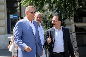 Ludovic orban, președintele partidului național liberal, își etalează mișcarile sale de dans pe melodia intitulată merge bine afacerea de marele poet nicolae guță. Nu I De Ras De Ce Ludovic Orban Premier