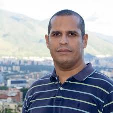 Roberto Iván Aponte