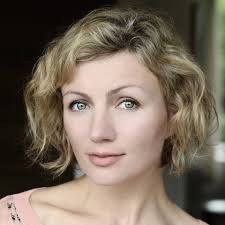 Spuchnięta piotrowska, implanty w pupie i atak aguilery. Aneta Piotrowska Aneta Piotrowska Cbeebies Facebook