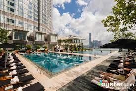With diversified ventures beginning from the seasons restaurants to celebrating party halls and international standard hotels, seasons has stretched its wings. Four Seasons Hotel Hong Kong The Grand Harbour View Suite At The Four Seasons Hotel Hong Kong Oyster Com Hotel Photos