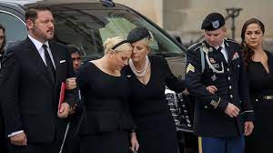 As for meghan herself, we need go no further than jersey shore's nicole snooki polizzi. Meghan Mccain Gives Emotional Tribute To Father John Mccain Was Defined By Love Abc News