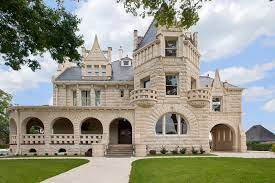Lambermont Castle In San Antonio Tx Wedding Venues Texas San Antonio Wedding Venues San Antonio Weddings