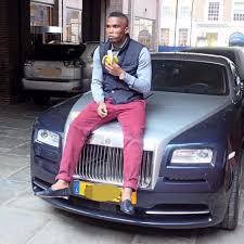 Самые новые твиты от floyd mayweather (@floydmayweather): Ronaldo Mayweather Own Supercars But Not Richest Collection In Sport