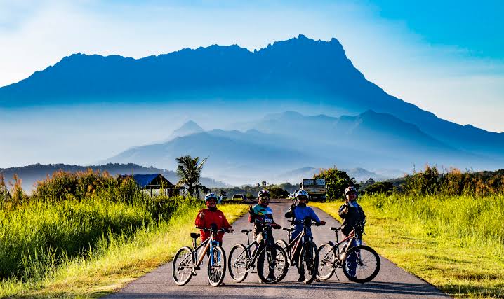 Highway to Mount Kinabalu? My half-day trip to Tempasuk Plains - MySabah.com
