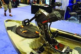 The feelfree dorado 125 comes with a fin driven system called the overdrive system. Feelfree Releases Overdrive Pedalling And Motor Drive At Icast 2016