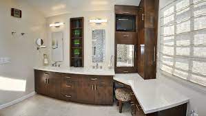 Add contemporary cool to your master bath with this newtown 72 double bathroom vanity set. Master Bathroom Double Sinks And Make Up Vanity Contemporary Bathroom Los Angeles By L2 Interiors Houzz