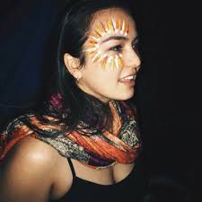 Megan Gow (@meggow11)