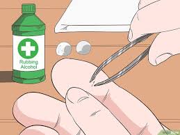The Best Ways To Remove A Deep Splinter Wikihow Splinter Removal How To Remove Deep