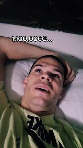 Šta biste vi uradili sa tolikim parama? Ja bih kupio ceo TikTok 💸😂  #jst400 #jovanstojoski #fyp #viral #foryou #storytime #zatebe #balkan #fypシ  #4u