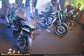 It is available in 1 variants in the malaysia. Kawasaki Ninja H2 And Ninja H2r Plus Vulcan 650s Debuts In Malaysia