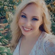 Olivia Sappington (@ollyolivia) • Instagram photos and videos