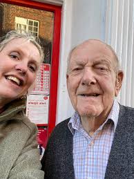 Met Cyril Croot today. He's in his mid 90s and moved away from Potton 70  years ago. He came back to reminisce and was a trainee plumber when the PO  was a