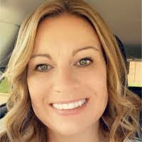 Annette Sargent's Instagram, Twitter & Facebook