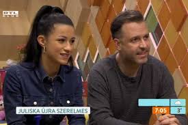 Az illés zenekar és szente vajk tied a világ! Santa Juliska Es Uj Parja Eloszor Szerepeltek 18 Evvel Idosebb Szineszbe Szeretett Bele Hazai Sztar Femina