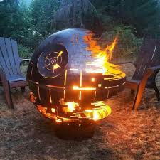 L Etoile De La Mort Comme Brasero Deck Fire Pit Fire Pit Iron Fire Pit
