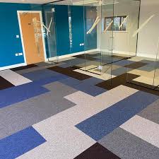 Start by drawing your fox on paper and placing design on you outer piece to ensure a good fit. Carpet Fitters In Oldham Ol9 9jb Foxy Flooring Finishes Ltd Trustatrader