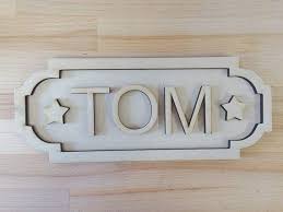Panneau Routier Vintage Personnalise Bois Mdf Forme Bois Decoupe Au Laser Plaque De Porte Nom De La Plaque Mdf Signe Road Signs Signs Novelty Sign