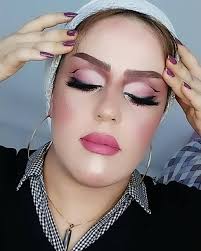 مكياجي على الدكتوره شهد المشهداني بدون اي فلتر كلبو بلصور للنهايه حتى  تشوفون نضافة الميك اب حبيباتي عندي خدمة منزليه يعني نجيكم للبيت اني  وكوافيرة الشعر العرس 150 الف تشمل تسريحه ومكياج