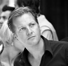 Waar rtl de rust bewaart en geen mensen ontslaatgrijpt de mol direct in zodra hij in deze crisis ook maar een klein kan werkgever tijdelijk contract tussentijds opzeggen van zijn vermogen dreigt te verliezen. Michiel Mol Wikipedia