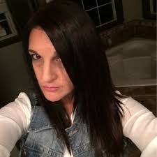 Anna Mancinelli's Instagram, Twitter & Facebook