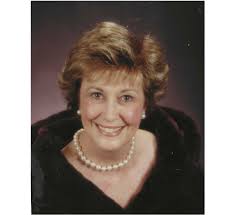 Phyllis Marie Robertson (née Zelmer) Pope Obituary