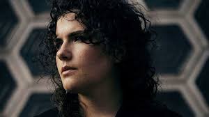 Den britiske artisten Georgia spiller i Oslo.