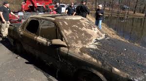 Volunteers find stolen car while searching for missing woman