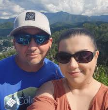 Gutter repair and replacement referrals near Dollywood