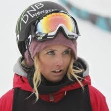 Victoria Vlahos's Instagram, Twitter & Facebook