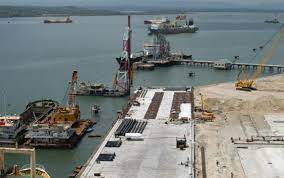 Mombasa port, which is eastern and central africa's regional hub, has registered significant progress in kenya has also registered remarkable progress in the construction of lamu port, located 200. Lamu Port First Berth Completed In Kenya