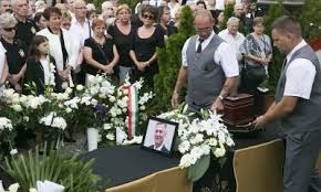 Webáruházunk adatbázisában szereplő bayer zsolt által írt vagy szerkesztett könyvek. Bayer Zsolt Archivum Oldal 3 A 5 Bol Pestisracok